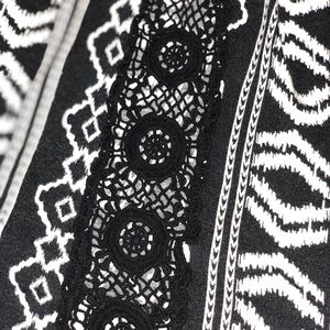 Black&White Patterned TankTop